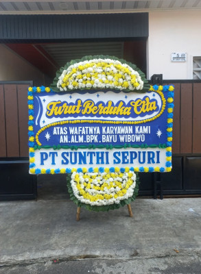 Papan Bunga Duka di Tamedan