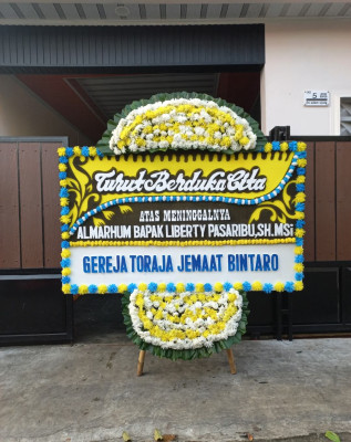 Papan Bunga Duka di Tamedan