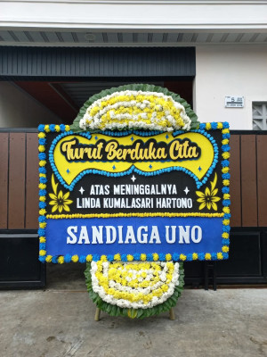 Papan Bunga Duka di Tamedan